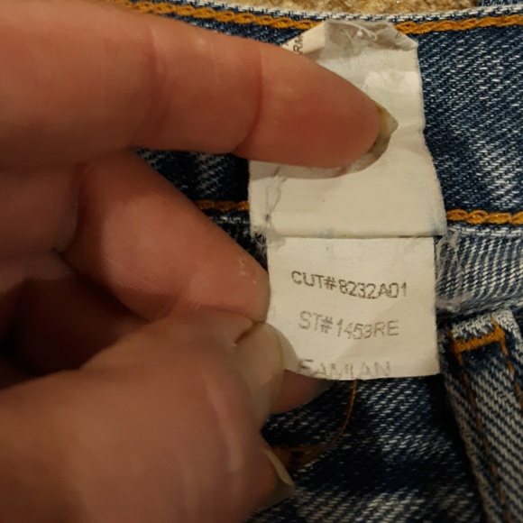 BCBG Max Azria Jeans Famian Jeans. - Picture 8 of 8